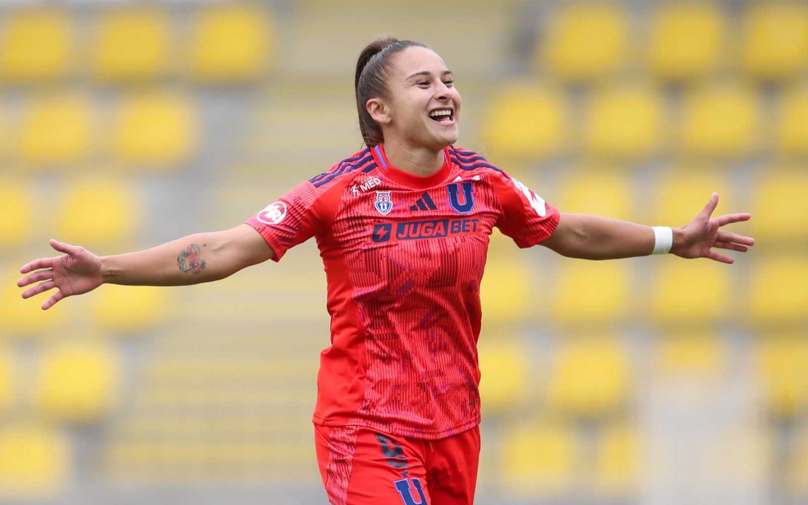 Universidad de Chile ganó en Coquimbo y es líder