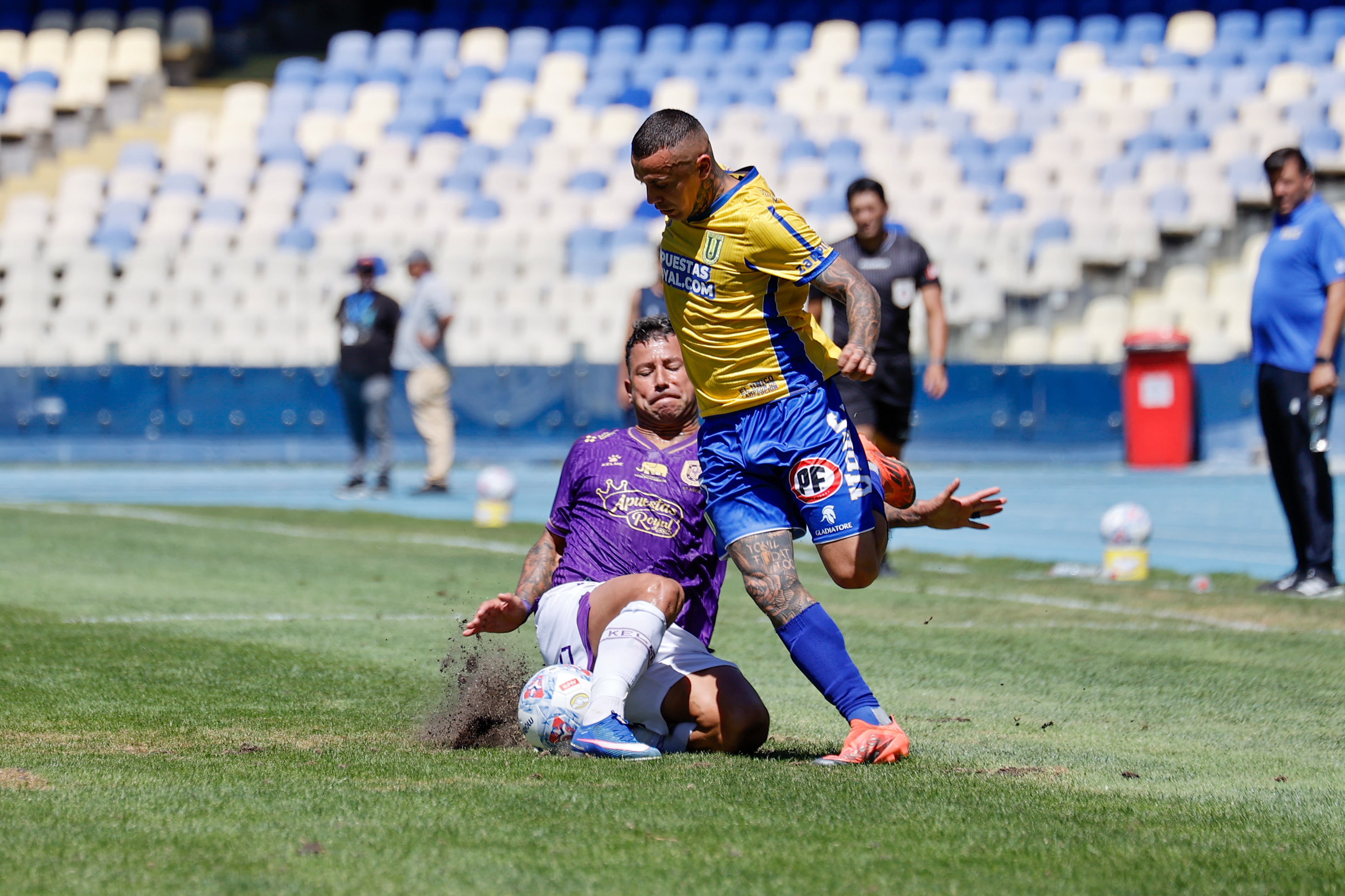 El derby penquista fue para Universidad de Concepcion